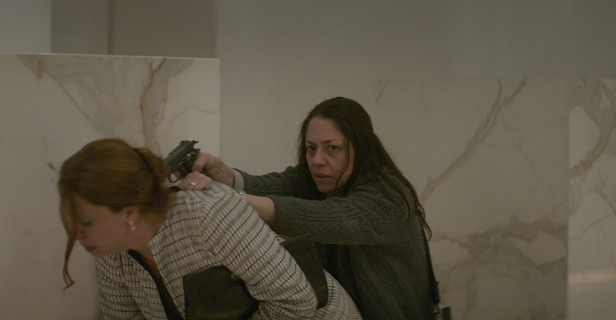 Escena 1 UN MONSTRUO DE MIL CABEZAS